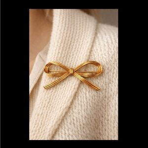 Vintage Gold Tone Bow Ribbon Brooch, Minimalist Pin